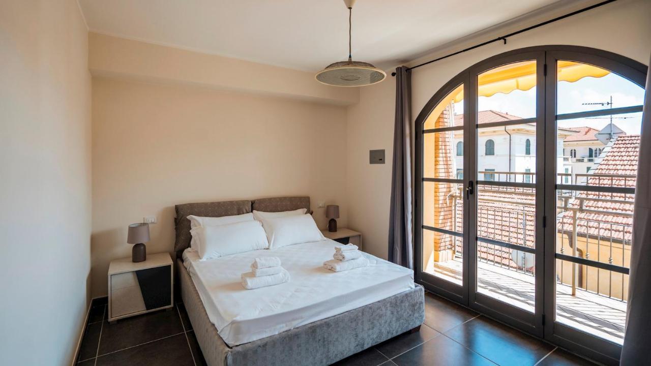 Apartamento Dei Mille 31 B Albenga Exterior foto