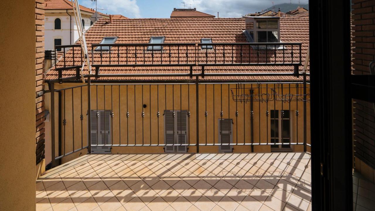 Apartamento Dei Mille 31 B Albenga Exterior foto