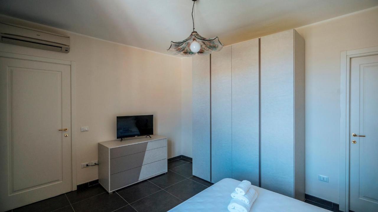Apartamento Dei Mille 31 B Albenga Exterior foto