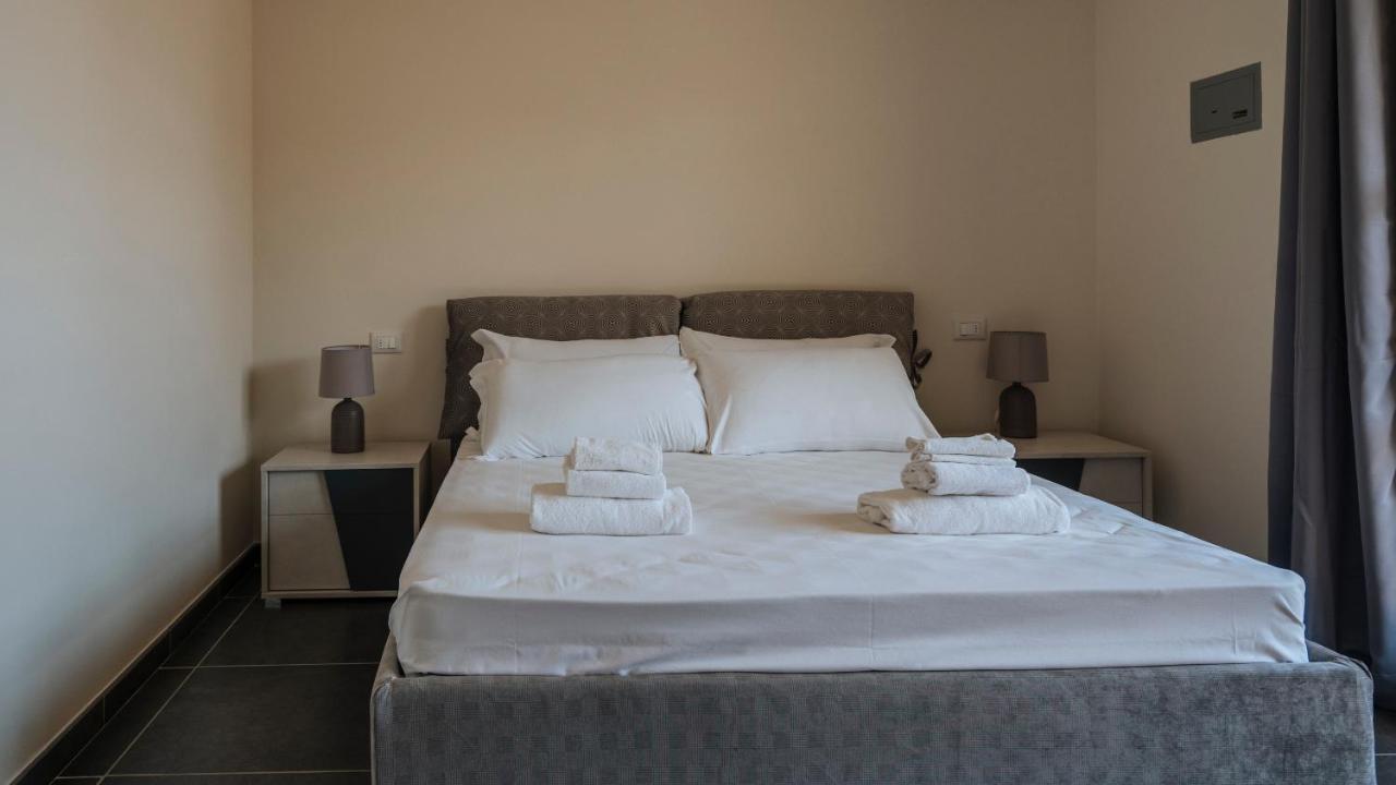 Apartamento Dei Mille 31 B Albenga Exterior foto