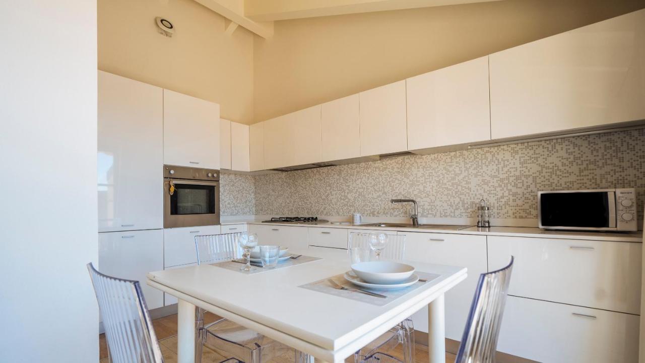 Apartamento Dei Mille 31 B Albenga Exterior foto