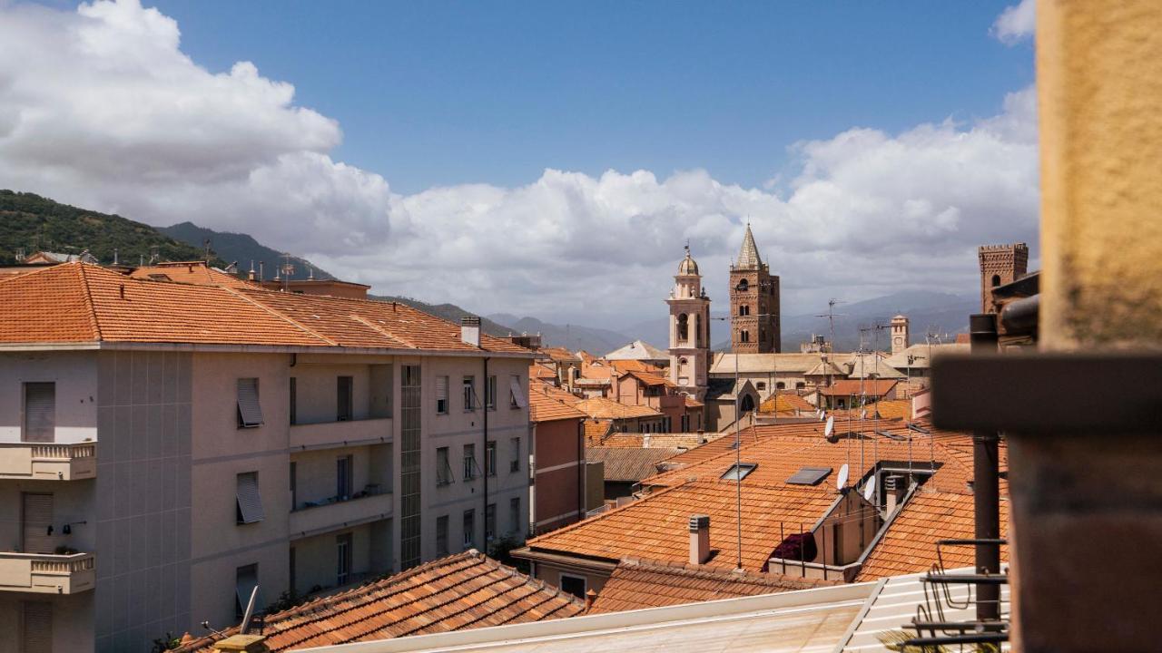 Apartamento Dei Mille 31 B Albenga Exterior foto
